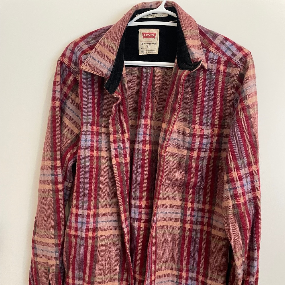 Vintage Levi’s wool button up shirt size medium